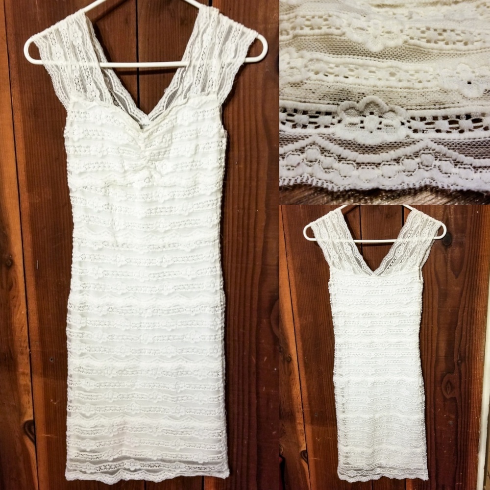 White lace bodycon dress